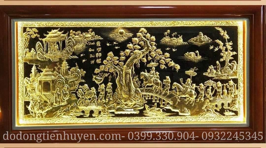 Tranh Vinh Quy Bái Tổ bằng đồng dát vàng