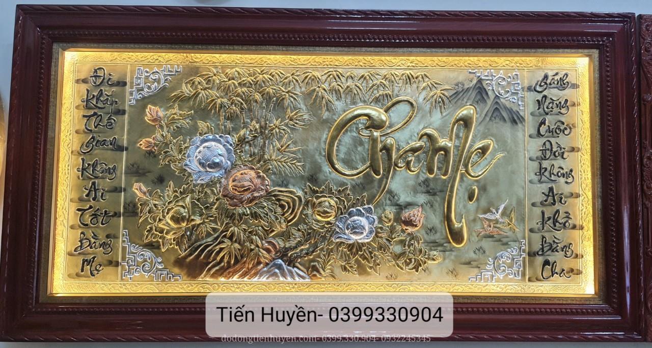 Tranh Cha Mẹ bằng đồng dát vàng
